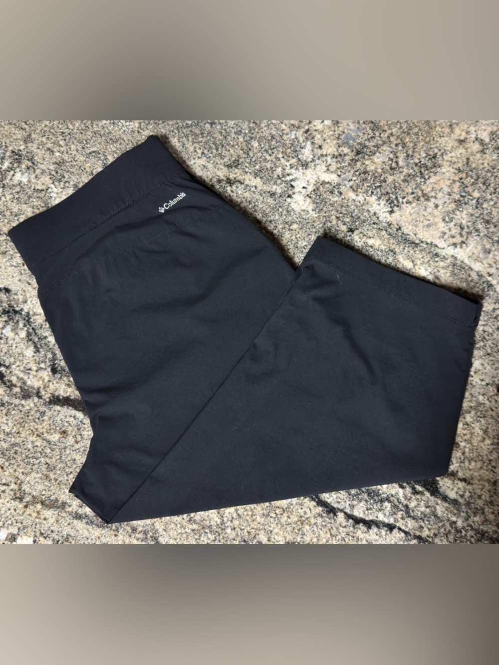 Columbia Capri/Mid-Calf Pant - Large - Picture 4 of 8